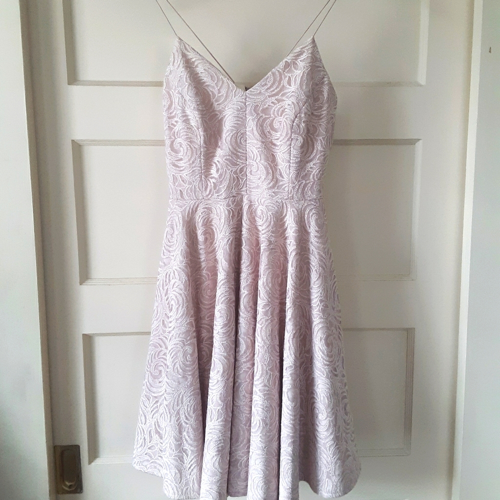 Pink lace Gianni Bini dress